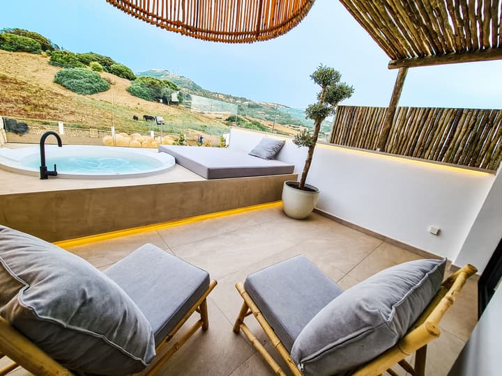S Estancia Suites