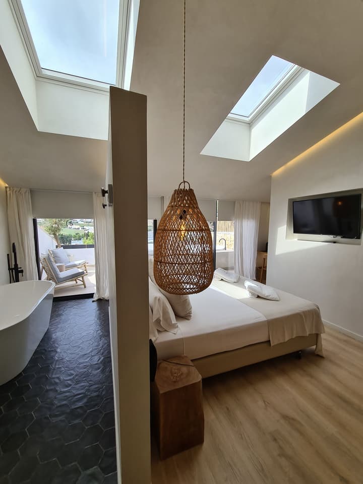 S Estancia Suites