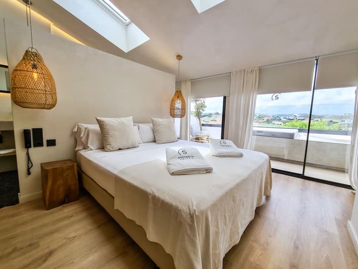 S Estancia Suites