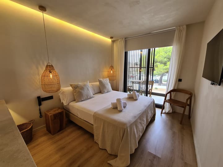 S Estancia Suites