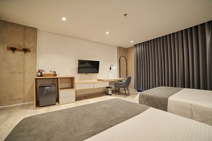 Eutopiq Hotel