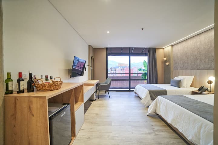 Eutopiq Hotel
