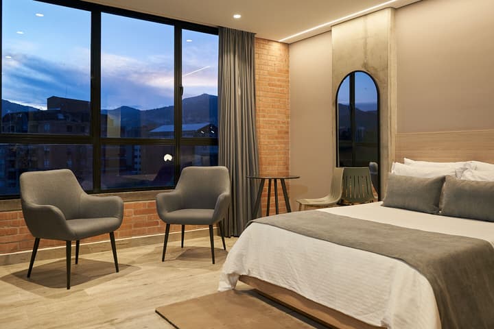 Eutopiq Hotel