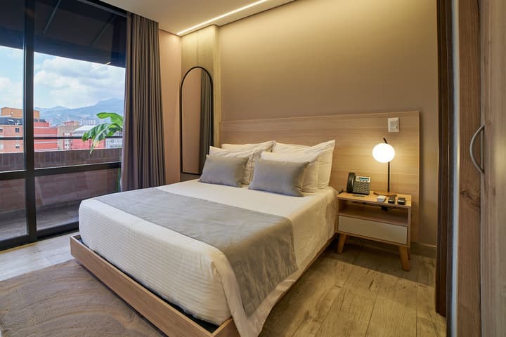 Eutopiq Hotel