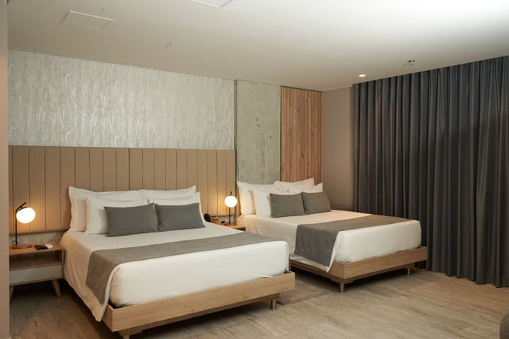 Eutopiq Hotel
