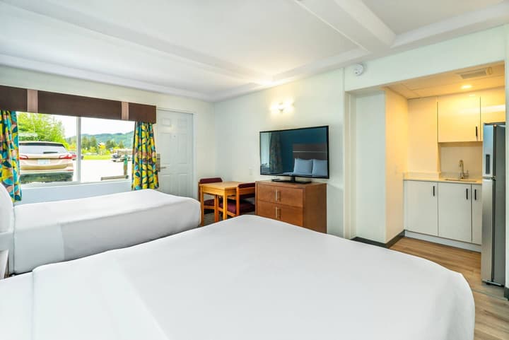Quality Inn & Suites Clearwater