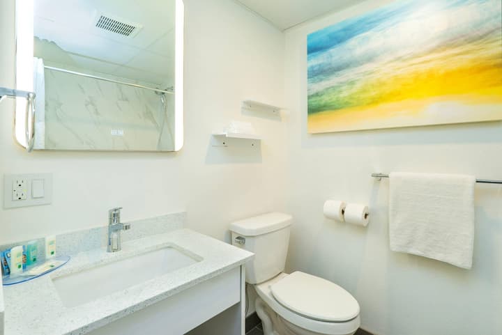 Quality Inn & Suites Clearwater