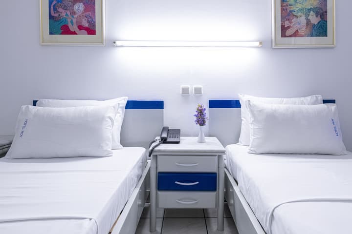 ROY Hotel