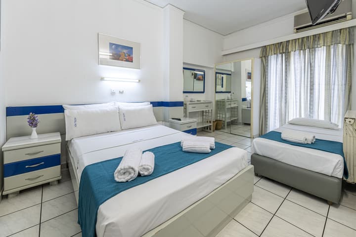 ROY Hotel