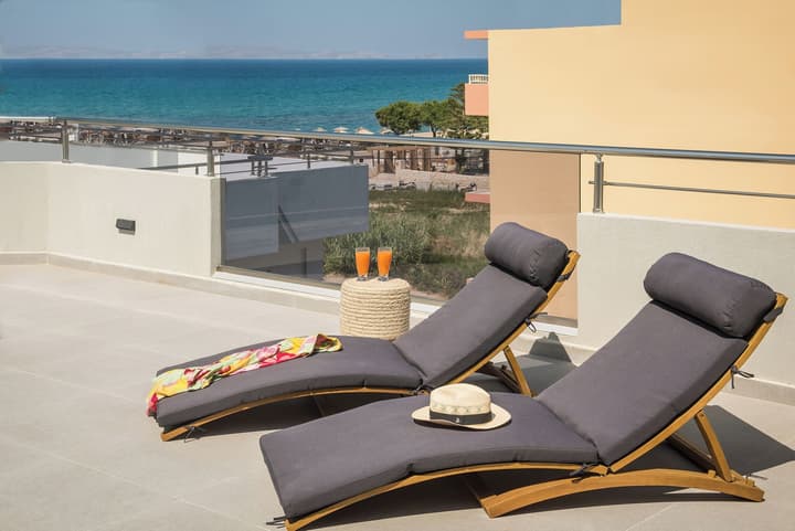 Nuovo Crete By Sea - Adults Only
