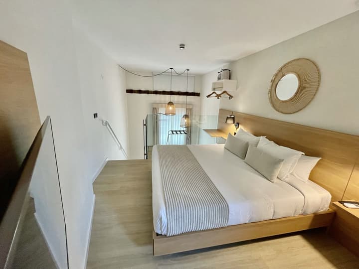 Hotel emblemático Hi Suites