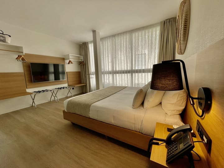 Hotel emblemático Hi Suites