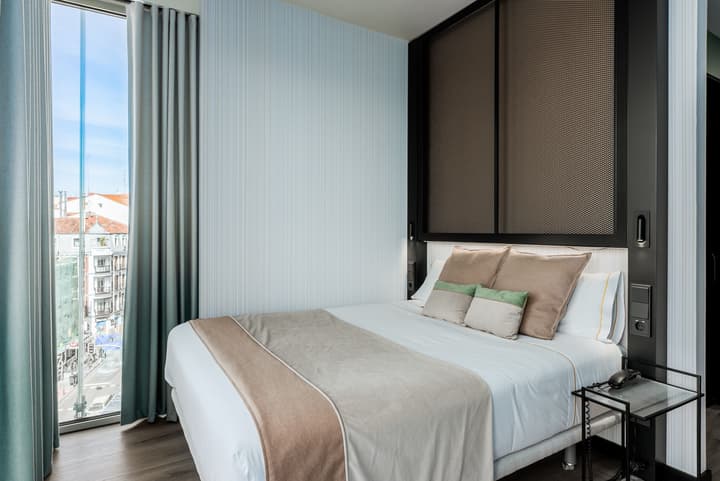 Akeah Hotel Gran Via