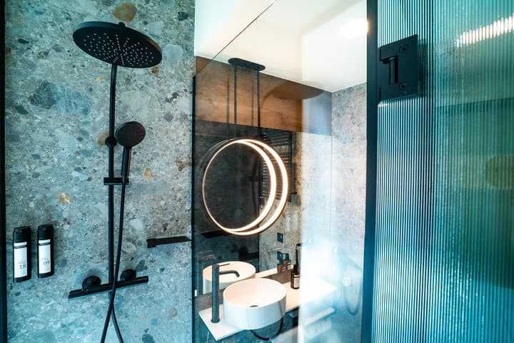 Akeah Hotel Gran Via