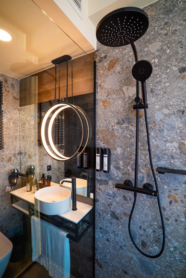 Akeah Hotel Gran Via