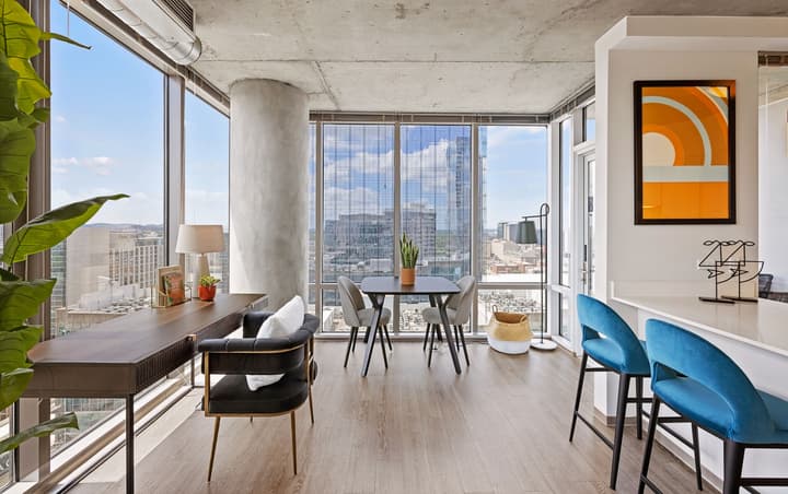 Placemakr Premier SoBro