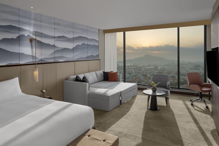 Crowne Plaza Vinh Yen City Centre by IHG