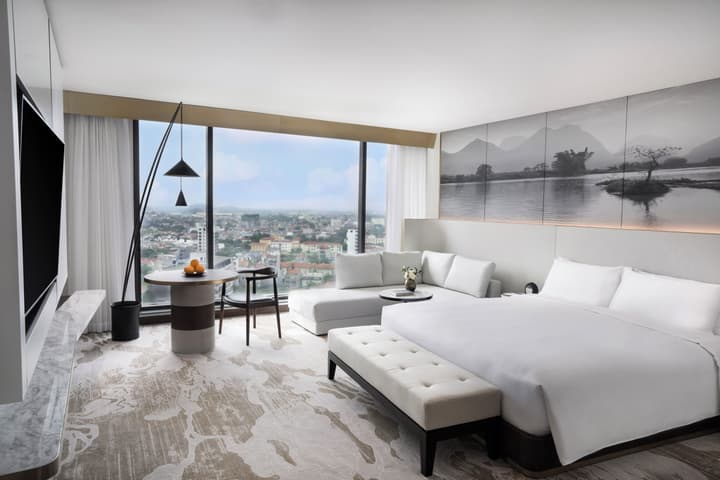 Crowne Plaza Vinh Yen City Centre by IHG