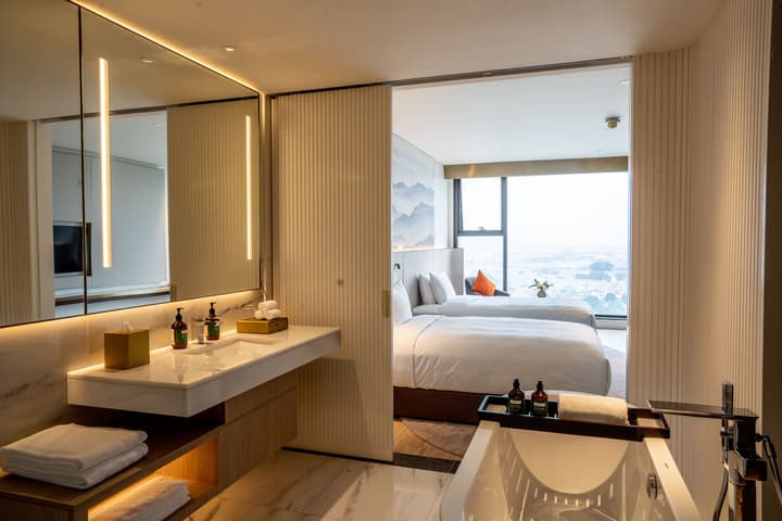 Crowne Plaza Vinh Yen City Centre by IHG