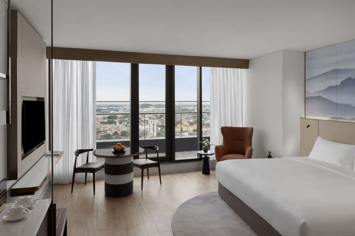 Crowne Plaza Vinh Yen City Centre by IHG