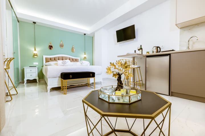 Konmari boutique suites