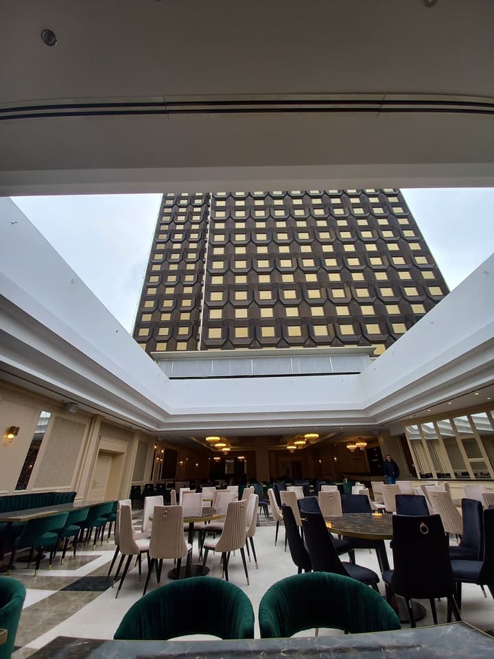 Astoria Grand Hotel