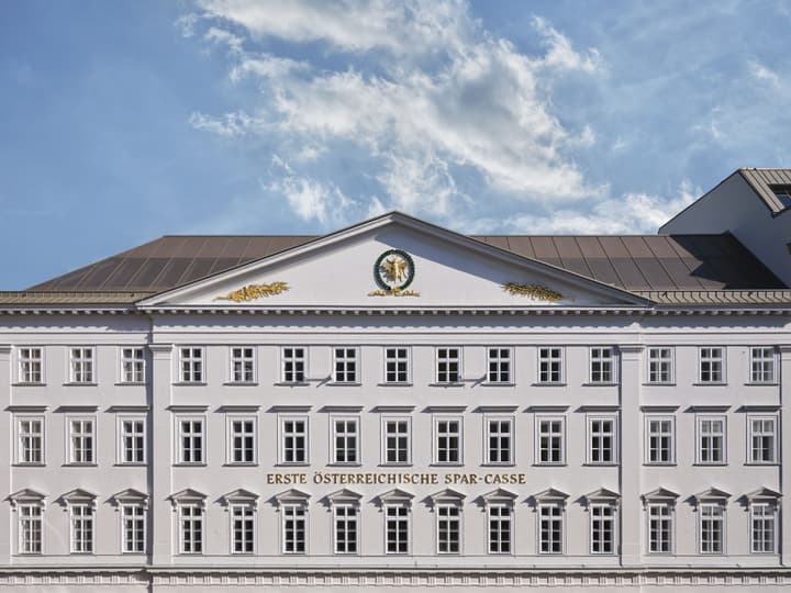 Rosewood Vienna