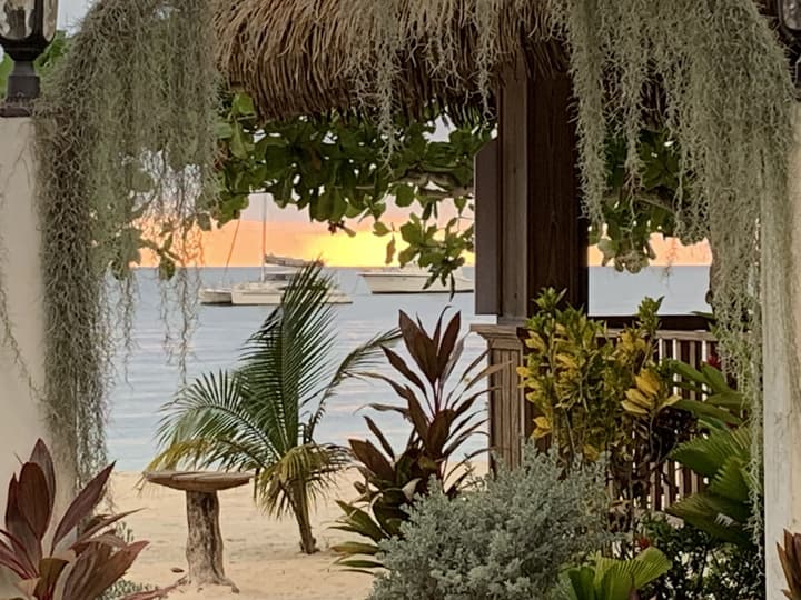 Comfy Stay In Jamaica -enjoy 7 Miles Of White Sand Beach! 2 Bedroom Villa by RedAwning