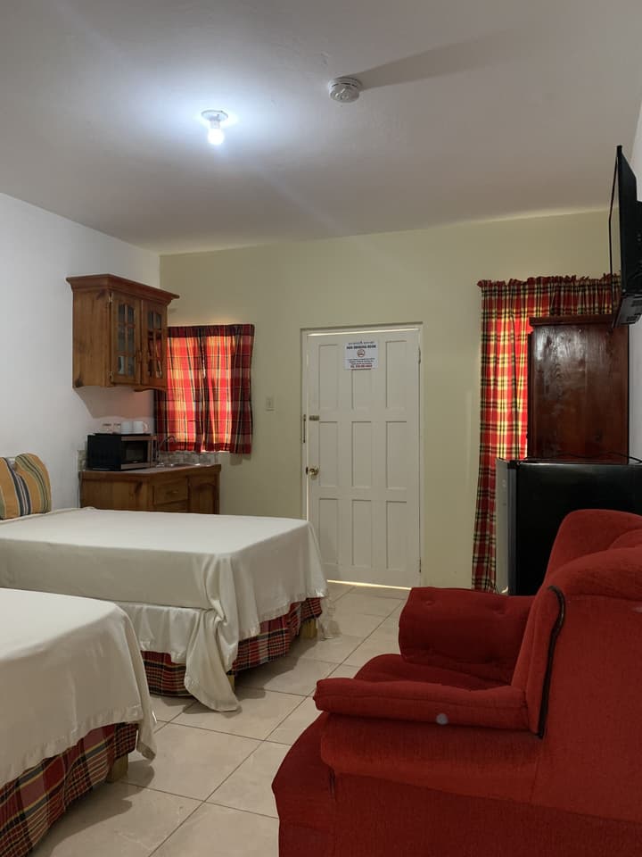 Comfy Stay In Jamaica -enjoy 7 Miles Of White Sand Beach! 2 Bedroom Villa by RedAwning