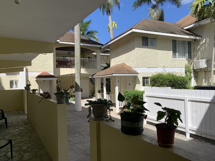 Relax In Jamaica - Enjoy 7 Miles Of White Sand Beach! 1 Bedroom Villa by RedAwning