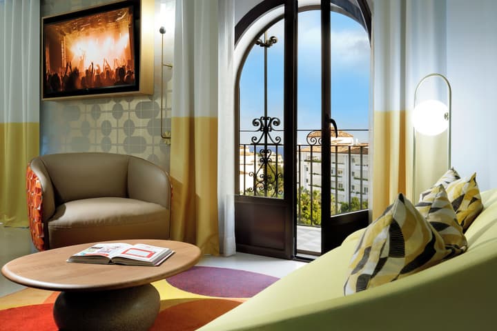 Hard Rock Hotel Marbella – Puerto Banús