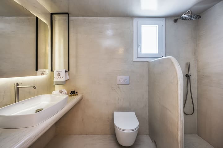 Aelia Luxury Suites