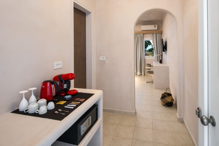 Aelia Luxury Suites