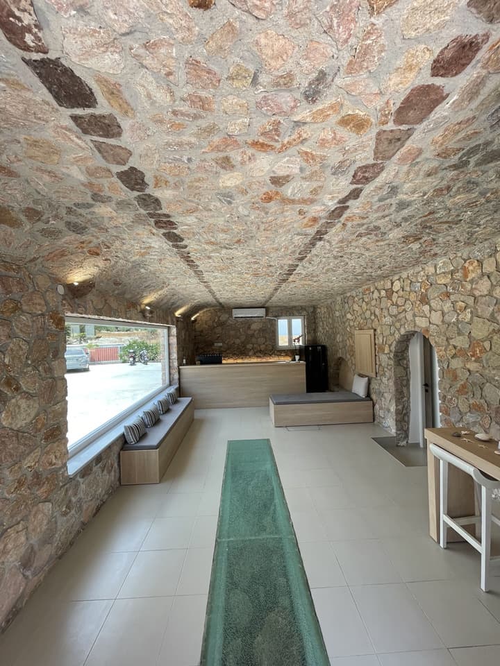 Aelia Luxury Suites