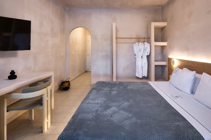 Aelia Luxury Suites