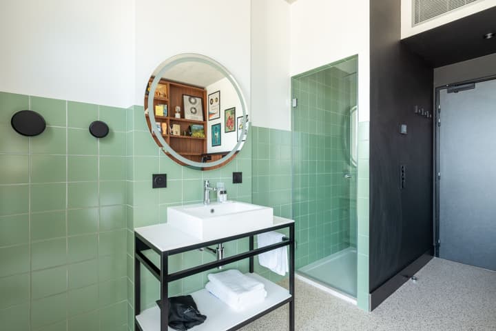 JOST Hôtel Bordeaux Centre Gare Saint Jean