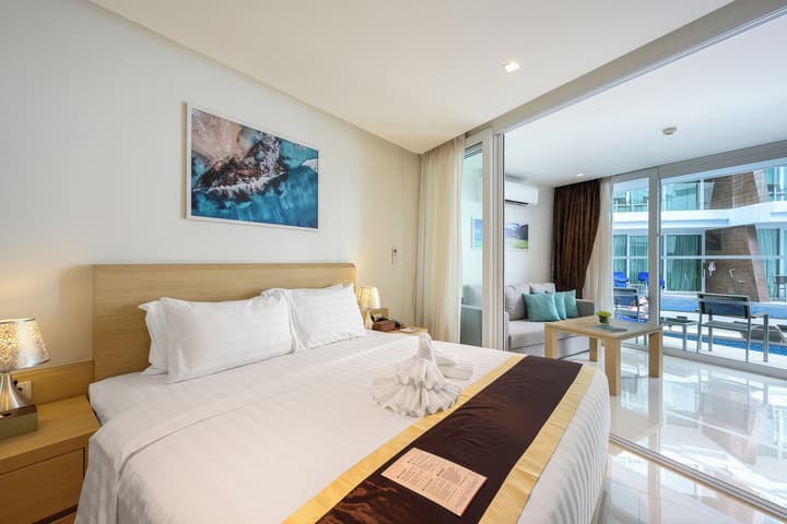 The Beachfront Hotel Phuket