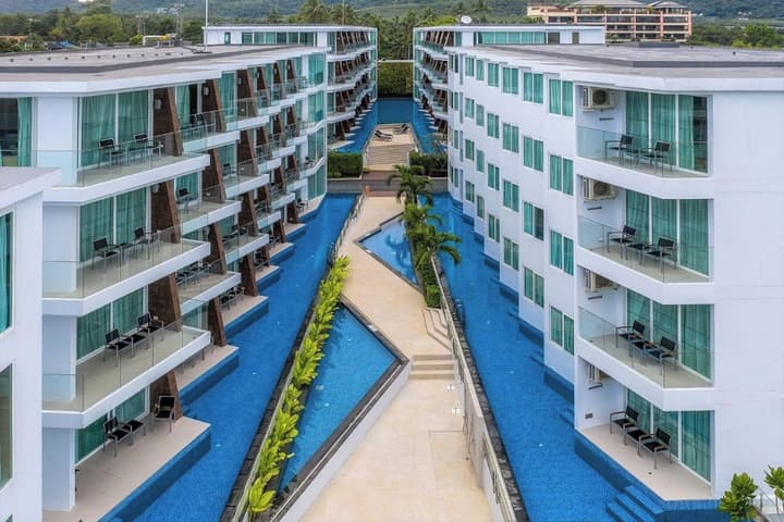 The Beachfront Hotel Phuket