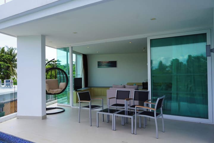 The Beachfront Hotel Phuket