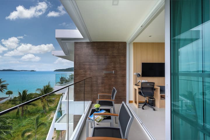 The Beachfront Hotel Phuket