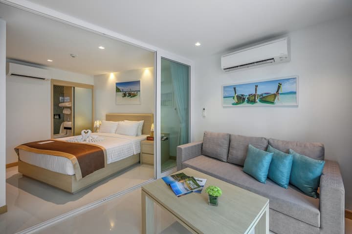 The Beachfront Hotel Phuket