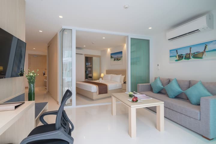 The Beachfront Hotel Phuket