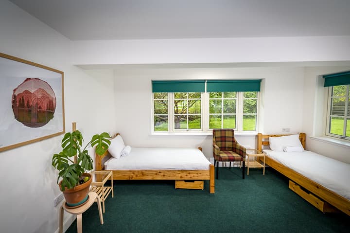 Loch Ness Bunk Inn