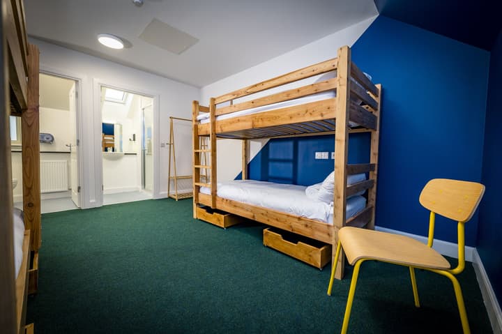 Loch Ness Bunk Inn