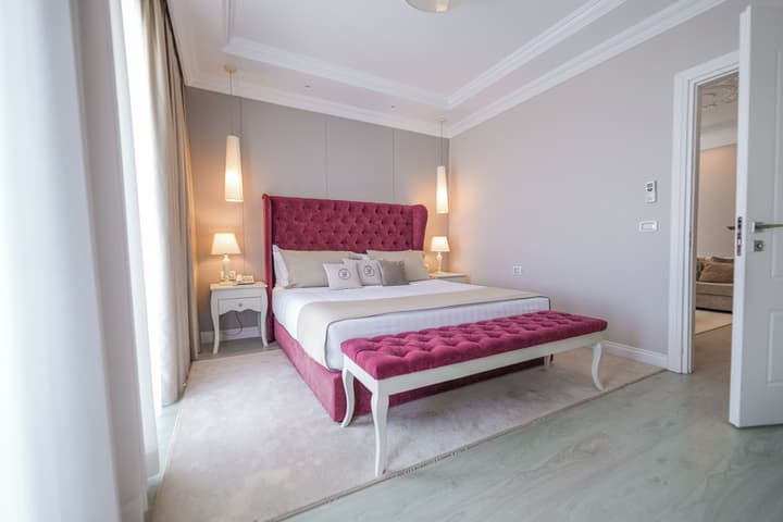 Flower Hotels & Resorts