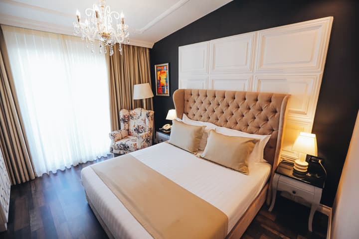Flower Hotels & Resorts
