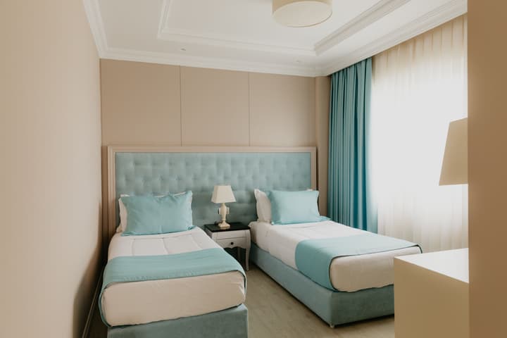 Flower Hotels & Resorts