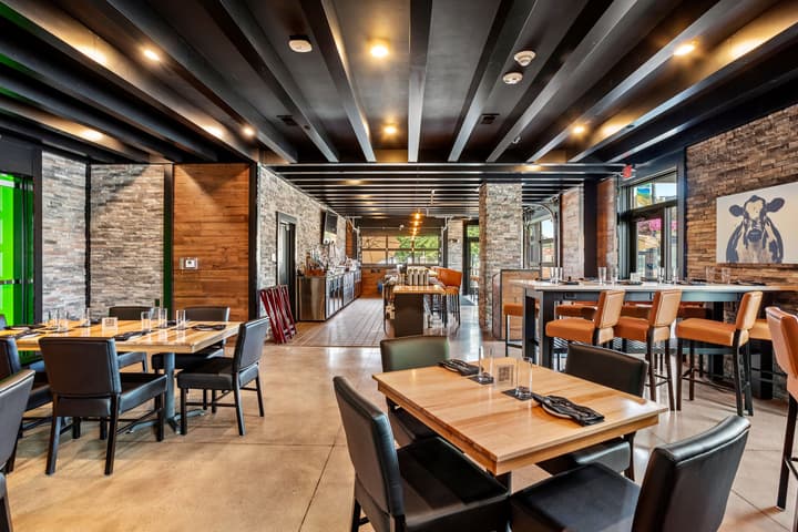 Cobblestone Hotel & Suites - De Pere/Green Bay