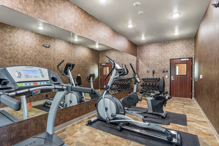 Cobblestone Hotel & Suites - De Pere/Green Bay