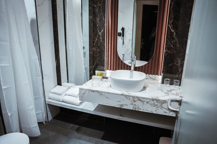 Al Mansour Plaza Hotel